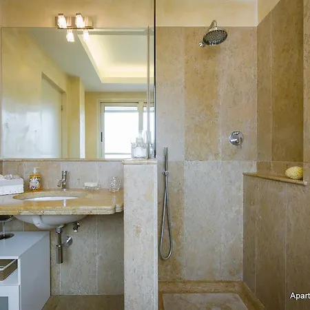 Apartamento Duomo In Cornice